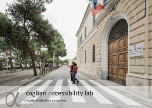Cartoline informative del CAL sulle inacessibilità: "una storia chiusa / inacessibilità cognitiva", Viale Buon Cammino a Cagliari. Foto di Cédric Dasesson.